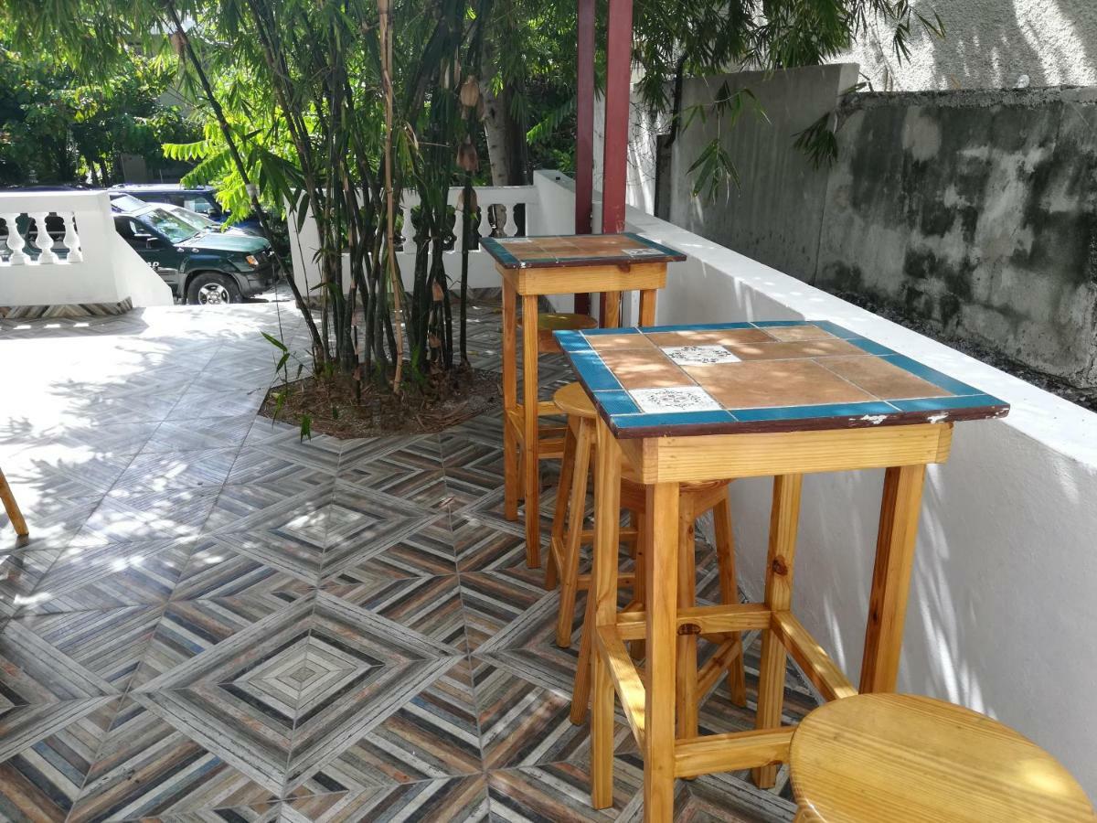 Park Hostel Port-au-Prince Exteriör bild